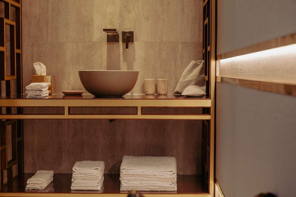 Wine & Books Lisboa Hotel Phòng bức ảnh Bathroom